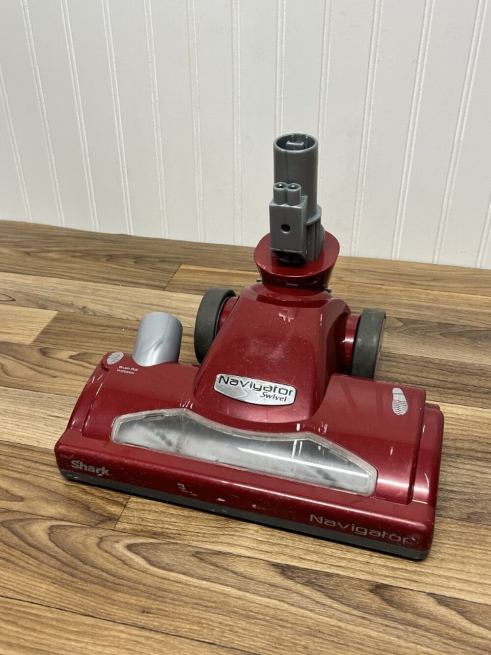 Shark NV70 NV71 NV26 NV60 NV42 Vacuum Floor Nozzle Head Power head Tested - Picture 2 of 9